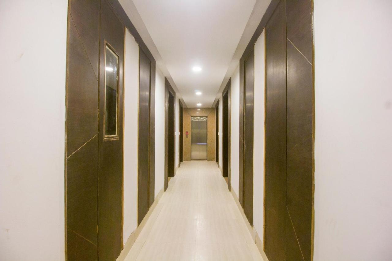 Collection O Govinda Sai Hotel Shirdi Buitenkant foto